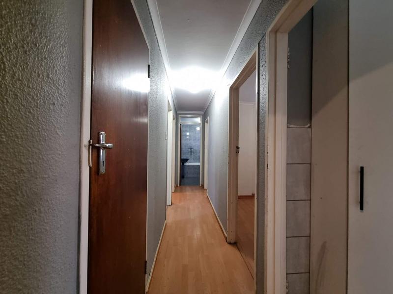 To Let 3 Bedroom Property for Rent in Northpine Western Cape